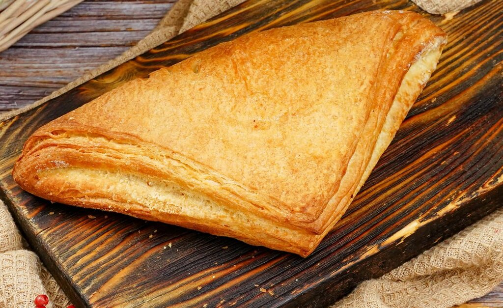 Слойка Ветчина-Сыр